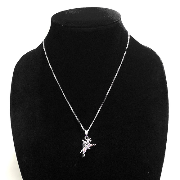 Medieval Times Knight Necklace - Picture 3 of 8